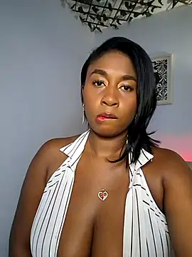 Snapshot of HanaThompson chatting on February 26, 2026, 5:24 pm HanaThompson online show from February 26, 2026, 5:24 pm