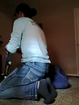 Snapshot of lRainbowBoy chatting on November 12, 2025, 9:07 pm lRainbowBoy online show from November 12, 2025, 9:07 pm