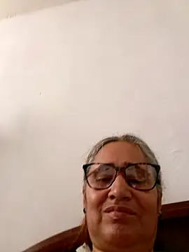  candi online show from April 14, 2026, 2:33 pm