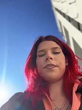 Snapshot of RiriRoseey chatting on November 24, 2025, 8:47 am RiriRoseey online show from November 24, 2025, 8:47 am