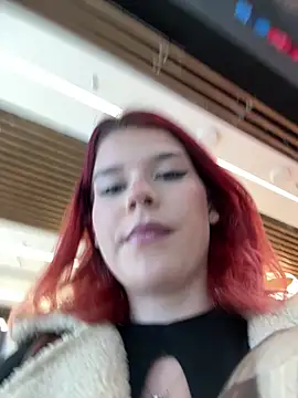 RiriRoseey online show from March 26, 2026, 9:29 am