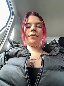 RiriRoseey online show from January 18, 2026, 8:51 am