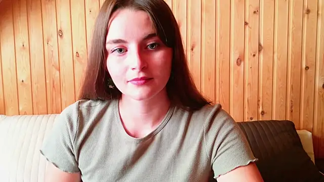 Miss Arwen online show from April 5, 2026, 7:15 am