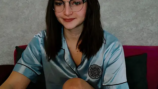 Miss Arwen online show from November 26, 2025, 5:18 am