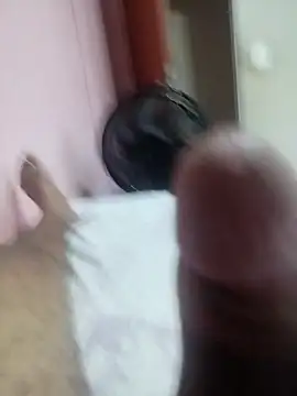 dandan mm online show from December 13, 2025, 8:59 pm