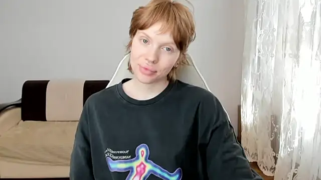 Snapshot of StellaDavis chatting on May 23, 2026, 10:03 am StellaDavis online show from May 23, 2026, 10:03 am