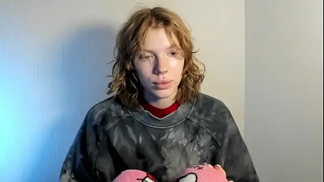 Snapshot of StellaDavis chatting on October 22, 2025, 9:53 am StellaDavis online show from October 22, 2025, 9:53 am