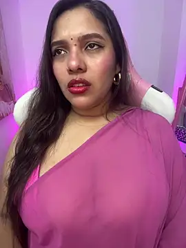 krishaa  online show from May 20, 2026, 10:40 pm