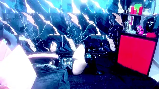 True Bdsm online show from November 21, 2025, 7:35 pm