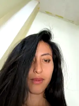 Snapshot of Anahi_cake chatting on March 11, 2025, 4:40 pm Anahi cake online show from March 11, 2025, 4:40 pm