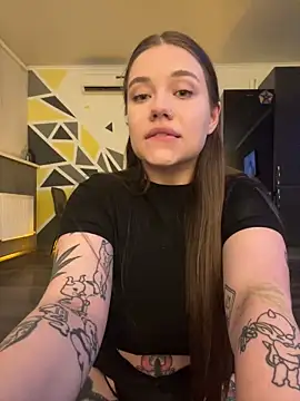 Snapshot of Vikki_toriya chatting on September 27, 2025, 8:15 pm Vikki toriya online show from September 27, 2025, 8:15 pm