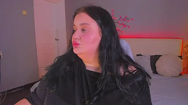 Snapshot of MonaSteele chatting on November 11, 2025, 1:17 pm MonaSteele online show from November 11, 2025, 1:17 pm