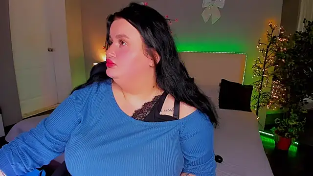 Snapshot of MonaSteele chatting on January 12, 2026, 1:18 pm MonaSteele online show from January 12, 2026, 1:18 pm