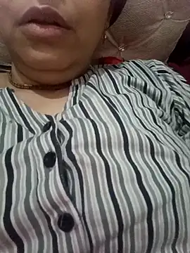 Snapshot of _sonal_sharma chatting on December 22, 2025, 8:47 am sonal sharma online show from December 22, 2025, 8:47 am