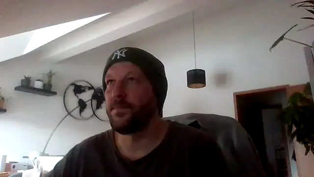 Snapshot of BennyLommy chatting on February 13, 2026, 2:17 pm BennyLommy online show from February 13, 2026, 2:17 pm