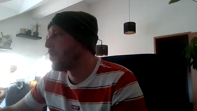 Snapshot of BennyLommy chatting on February 5, 2026, 3:08 pm BennyLommy online show from February 5, 2026, 3:08 pm