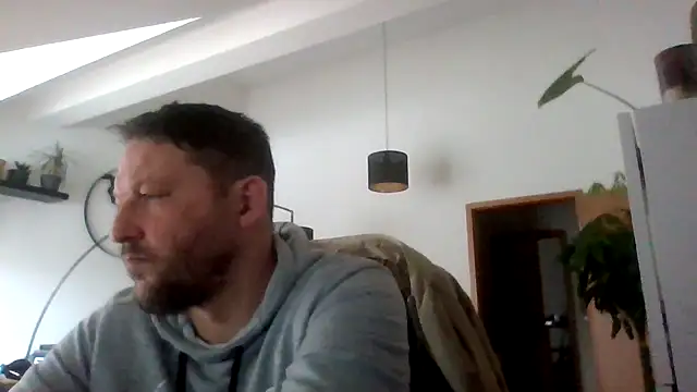 Snapshot of BennyLommy chatting on January 13, 2026, 10:08 am BennyLommy online show from January 13, 2026, 10:08 am