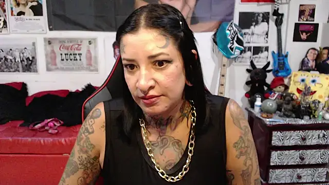 Snapshot of Rollyderolandia666 chatting on March 13, 2025, 12:27 am Rollyderolandia666 online show from March 13, 2025, 12:27 am