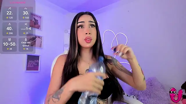 Snapshot of JulietaBomGV chatting on November 5, 2025, 4:10 pm JulietaBomGV online show from November 5, 2025, 4:10 pm