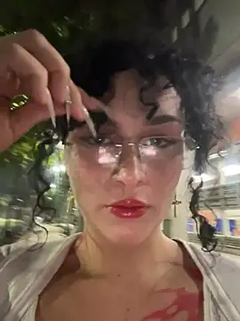 Snapshot of Electra_doll_ chatting on November 27, 2025, 11:49 pm Electra doll online show from November 27, 2025, 11:49 pm