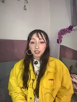 v1cky  online show from May 15, 2026, 1:14 am