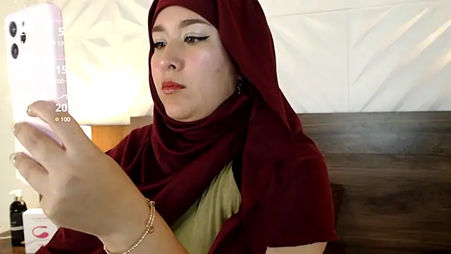 Dalila bashar online show from February 19, 2025, 5:06 pm