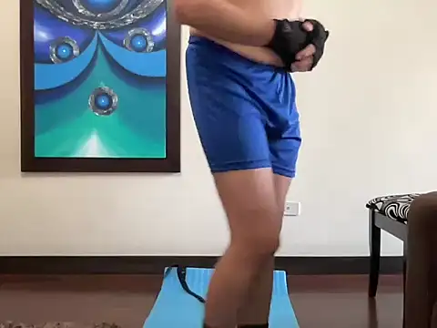 littlelatinhunter online show from November 10, 2025, 1:16 pm