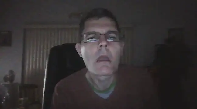 Snapshot of Copfiremen4566 chatting on March 14, 2025, 3:37 am Copfiremen4566 online show from March 14, 2025, 3:37 am