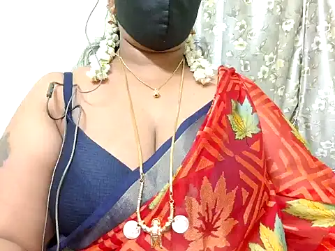 Snapshot of Pallavi-sri chatting on February 7, 2025, 5:29 pm Pallavi-sri online show from February 7, 2025, 5:29 pm