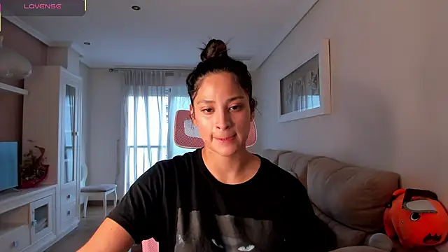Snapshot of bella_apont chatting on October 12, 2025, 5:03 pm bella apont online show from October 12, 2025, 5:03 pm
