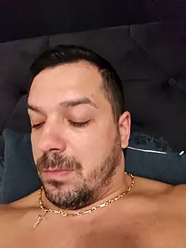 Snapshot of Mitzatb4u chatting on November 14, 2025, 2:54 pm Mitzatb4u online show from November 14, 2025, 2:54 pm