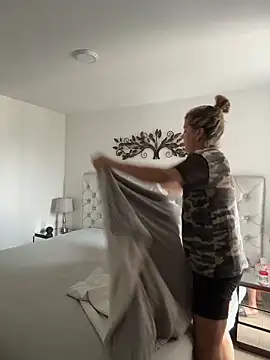 Snapshot of Georgiafox chatting on February 19, 2026, 2:47 pm Georgiafox online show from February 19, 2026, 2:47 pm