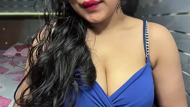 Spice-Summi online show from March 26, 2026, 4:11 am