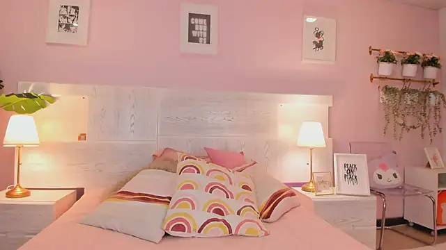 little-natt online show from March 10, 2025, 12:49 pm