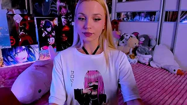 Snapshot of Cute__Pony chatting on February 13, 2025, 9:27 pm Cute Pony online show from February 13, 2025, 9:27 pm