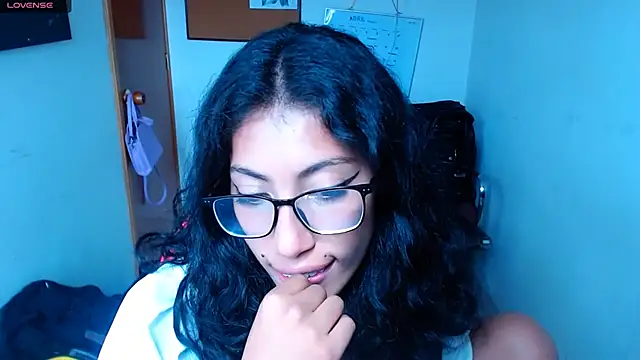 Snapshot of sofia_rosse4 chatting on April 7, 2026, 7:15 pm sofia rosse4 online show from April 7, 2026, 7:15 pm