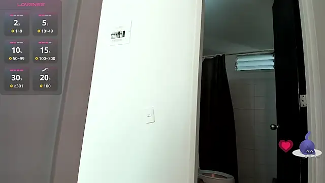 AlanaLars online show from April 12, 2026, 1:03 pm