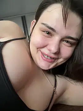 Snapshot of NikaMur chatting on November 19, 2025, 2:55 am NikaMur online show from November 19, 2025, 2:55 am