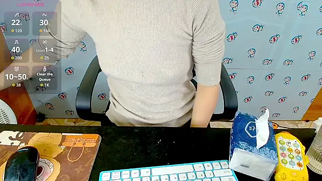   Saphia   online show from December 17, 2025, 12:48 am