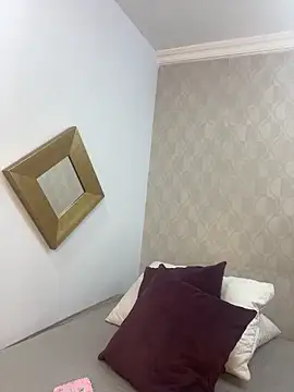 Snapshot of dayis_butera chatting on November 11, 2025, 11:38 am dayis butera online show from November 11, 2025, 11:38 am