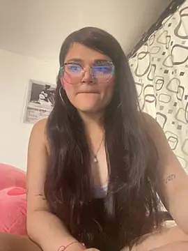 Snapshot of dayis_butera chatting on November 1, 2025, 7:30 pm dayis butera online show from November 1, 2025, 7:30 pm