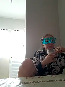 MILEIDE980 online show from September 24, 2025, 11:39 am