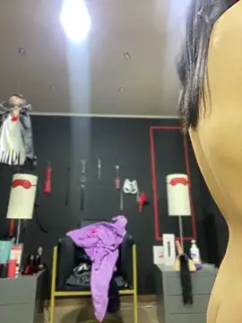 Snapshot of CharlotteScotte chatting on October 25, 2025, 11:31 am CharlotteScotte online show from October 25, 2025, 11:31 am