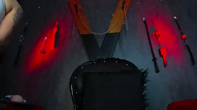 Snapshot of CharlotteScotte chatting on March 15, 2025, 2:34 pm CharlotteScotte online show from March 15, 2025, 2:34 pm