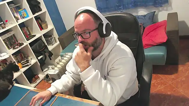 ravingr4d4 online show from March 28, 2026, 9:16 pm