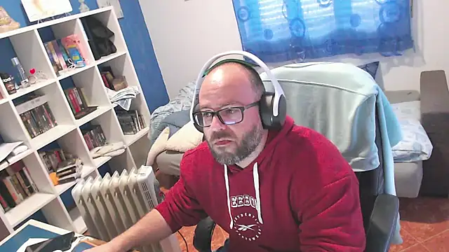 ravingr4d4 online show from March 19, 2026, 1:44 pm