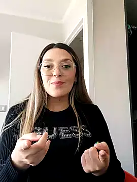 Daniela77771 online show from April 21, 2026, 7:20 pm