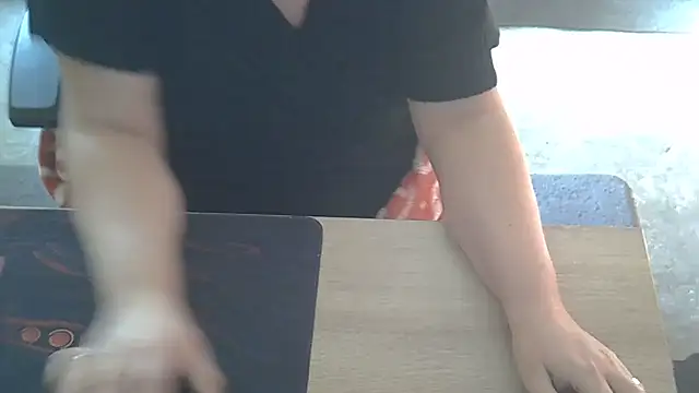 Silvia2277 online show from January 11, 2026, 12:01 pm