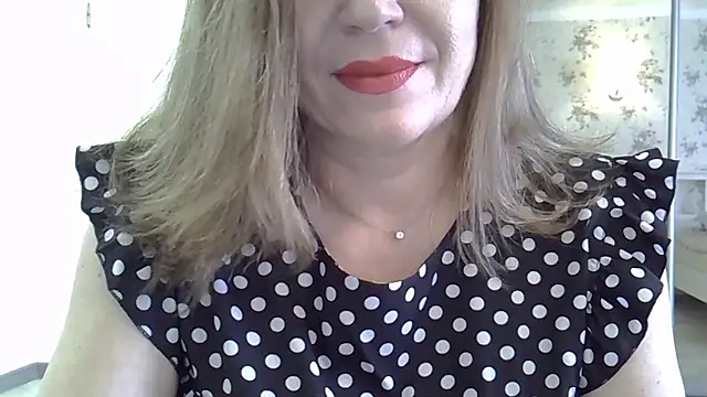 Snapshot of Alexandra-Rosee chatting on December 2, 2025, 6:48 am Alexandra-Rosee online show from December 2, 2025, 6:48 am