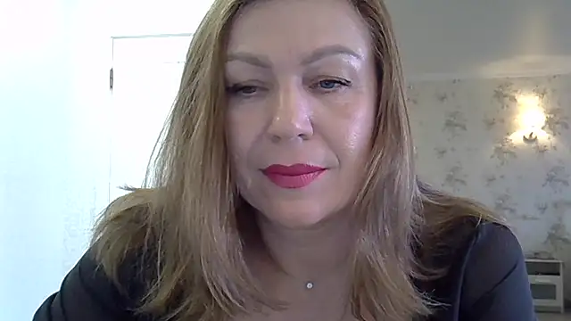 Snapshot of Alexandra-Rosee chatting on November 25, 2025, 6:25 am Alexandra-Rosee online show from November 25, 2025, 6:25 am